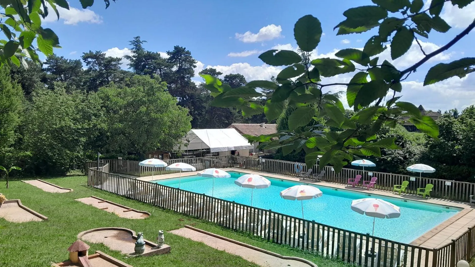 Camping 46 Rainettes Goujounac